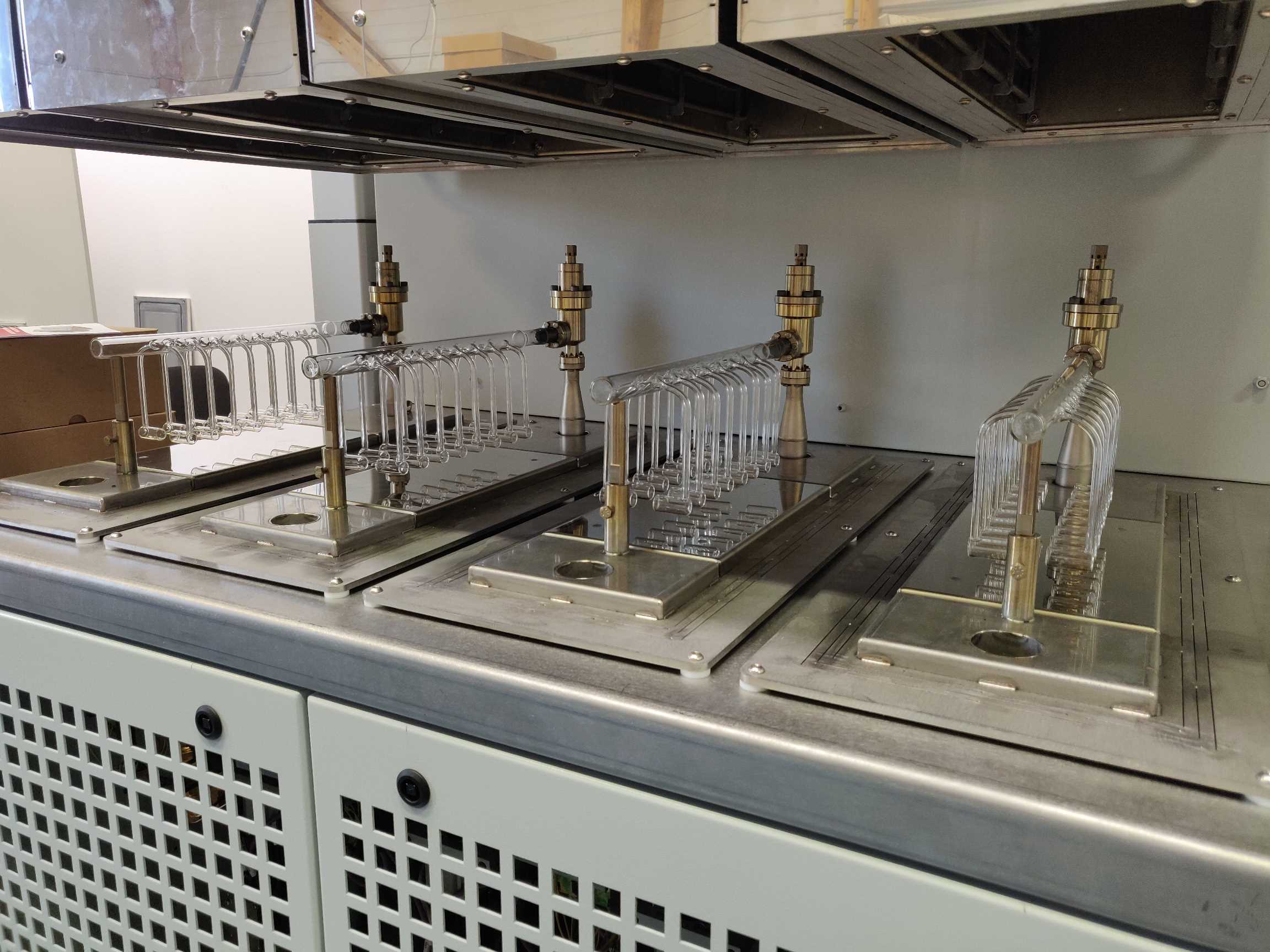 Machine de distillation de rubidium